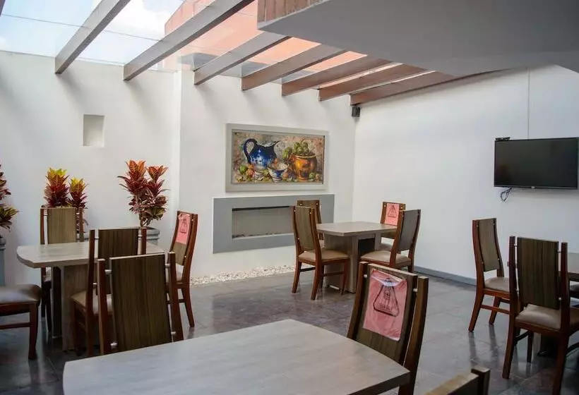 Fotos del hotel Confort 80 Zona Rosa:  15