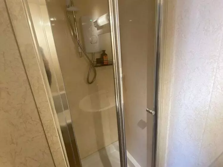 Fotos del hotel Autumn Leaves Guest House:  15