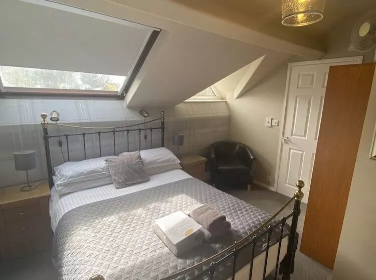 Fotos del hotel Autumn Leaves Guest House:  24