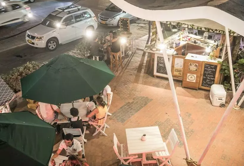 Fotos del hotel Barahona 446:  6