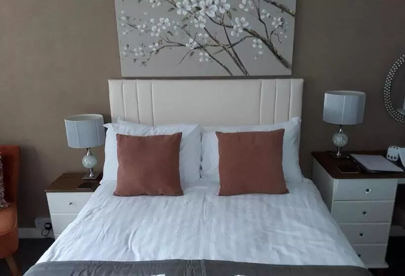 Barclay Court Guest House