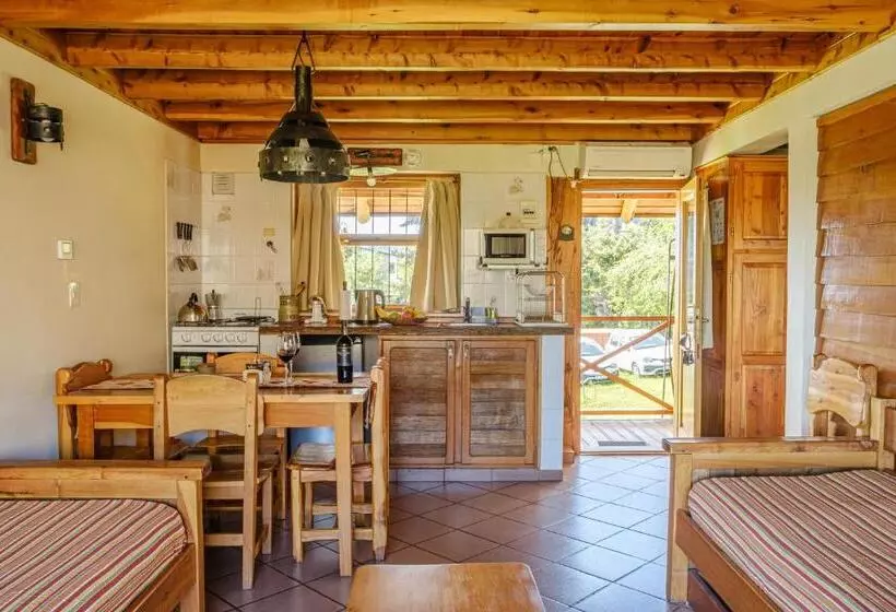 Fotos del hotel Cabañas Del Arroyo:  10