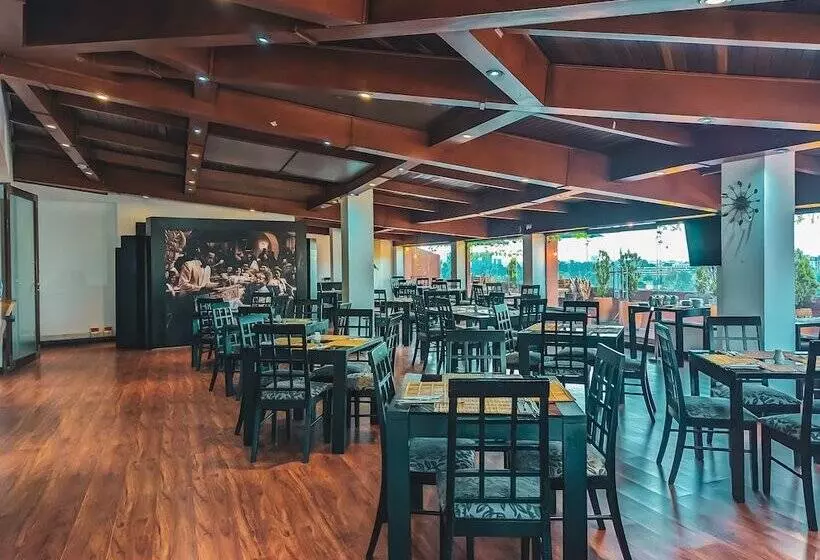 Fotos del hotel Charlotte Plaza 26:  6