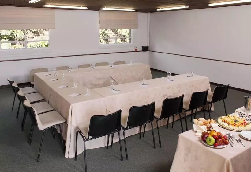 Fotos del hotel Estelar Recinto Del Pensamiento Hotel Y Centro De Convenciones:  7