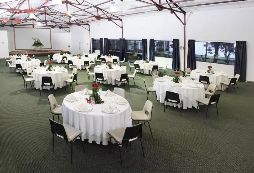 Fotos del hotel Estelar Recinto Del Pensamiento Hotel Y Centro De Convenciones:  10