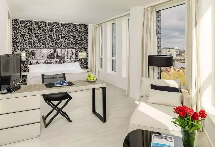 Fotos del hotel H10 London Waterloo:  31