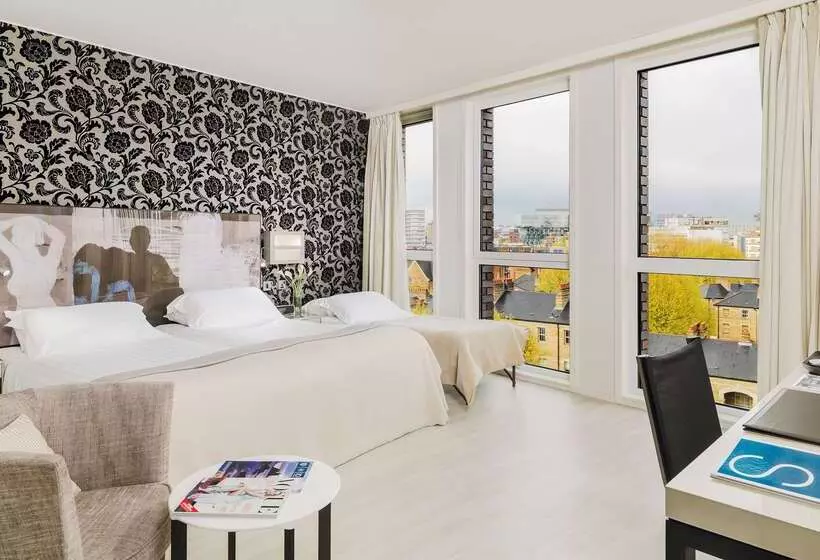 Fotos del hotel H10 London Waterloo:  32