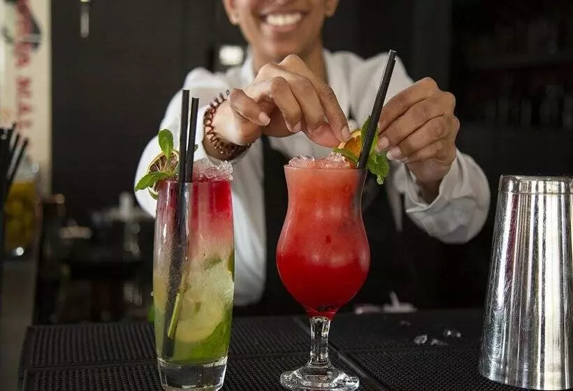 Fotos del hotel H10 London Waterloo:  23