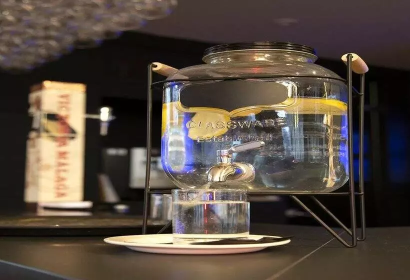 Fotos del hotel H10 London Waterloo:  27