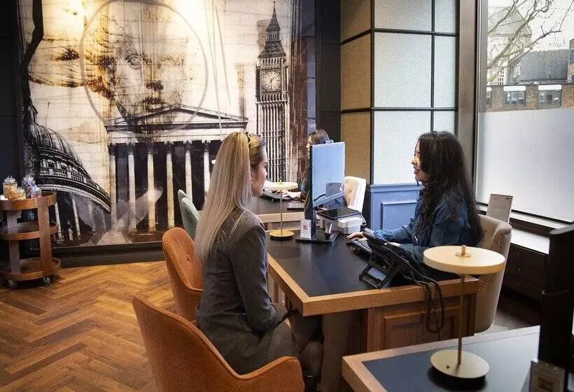 Fotos del hotel H10 London Waterloo:  29