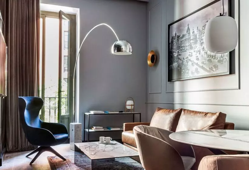 Fotos del hotel Radisson Blu Hotel, Madrid Prado:  24