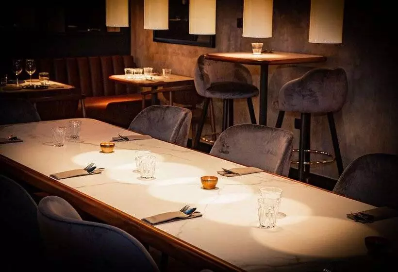 Fotos del hotel Radisson Blu Hotel, Madrid Prado:  11