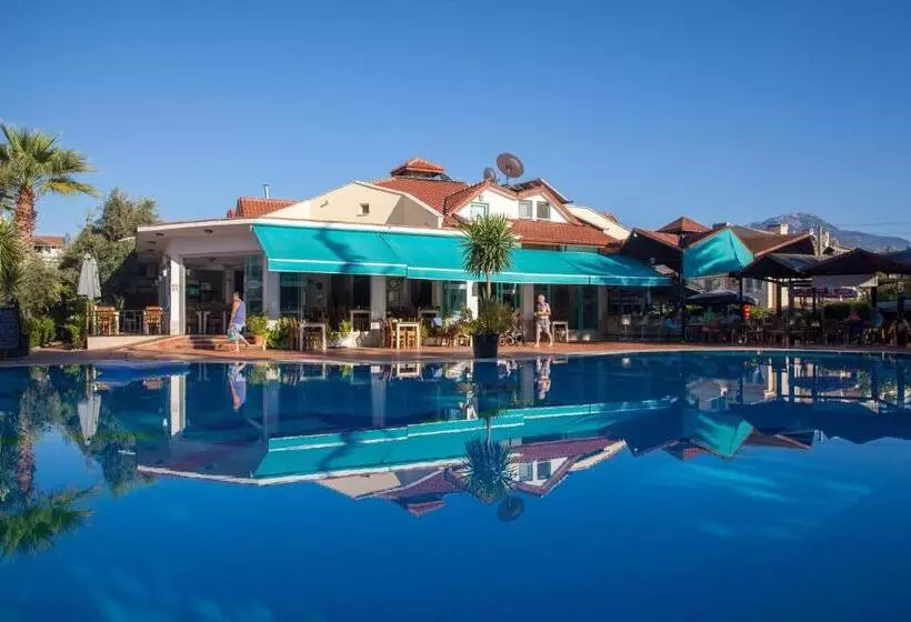 Fotos del hotel Rebin Beach:  15