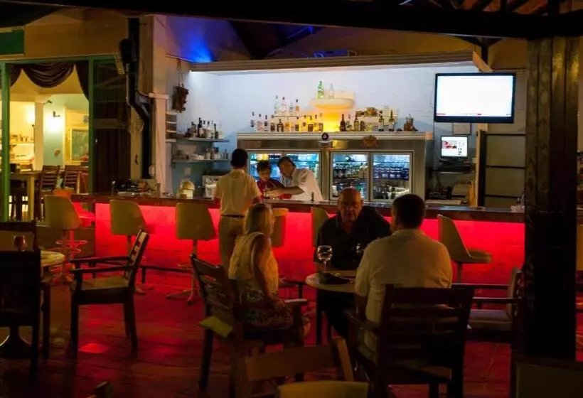 Fotos del hotel Rebin Beach:  12