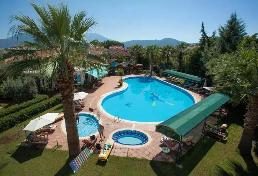 Fotos del hotel Rebin Beach:  14