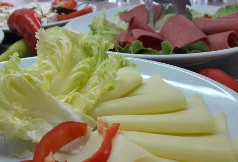 Fotos del hotel Rebin Beach:  3