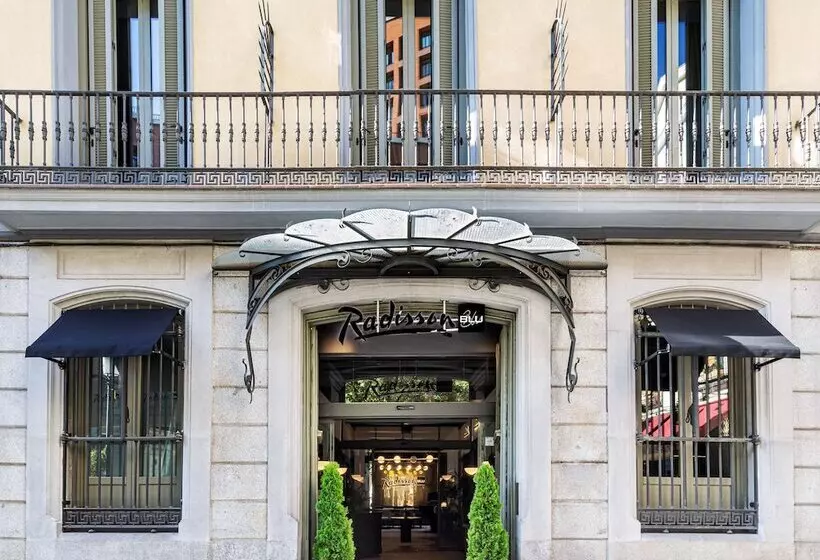 Fotos del hotel Radisson Blu Hotel, Madrid Prado:  16