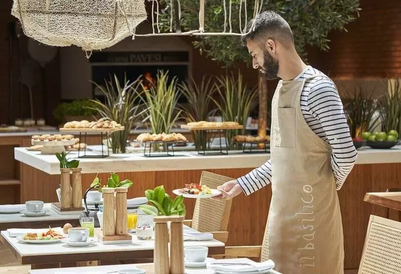 Fotos del hotel Portobay Teatro:  16