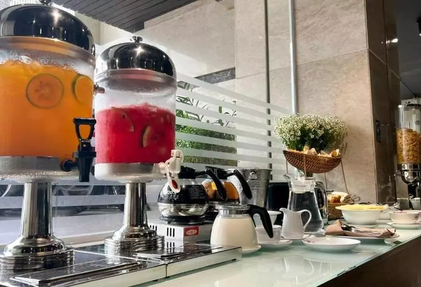 Fotos del hotel Queen Ann:  7