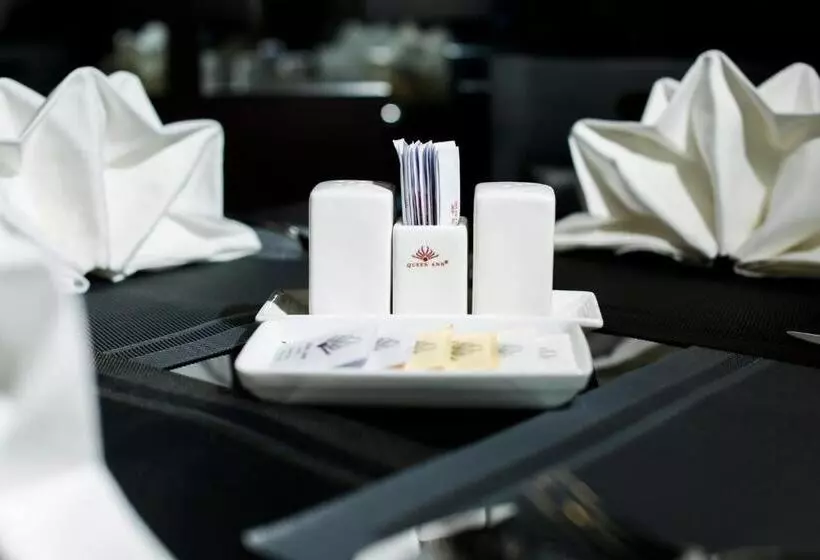 Fotos del hotel Queen Ann:  24