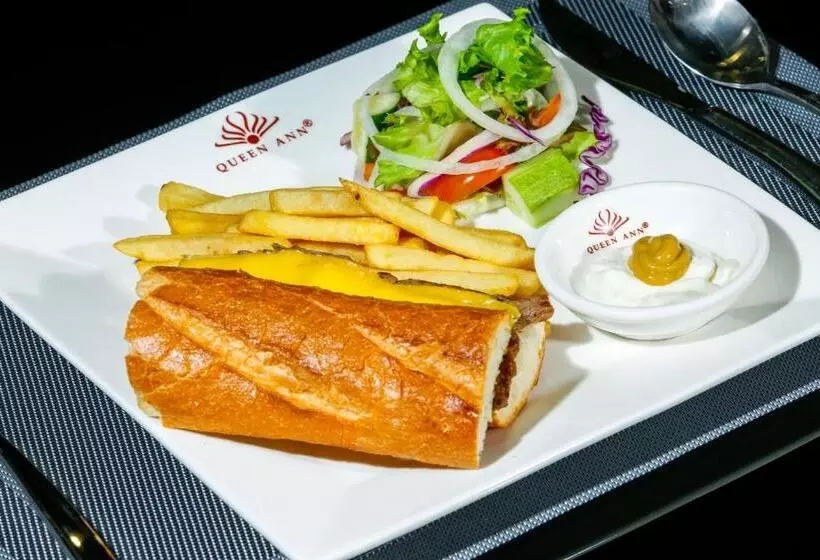 Fotos del hotel Queen Ann:  6