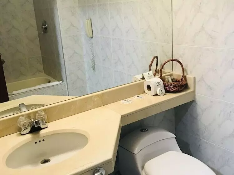 Fotos del hotel Internacional Casa Morales:  6