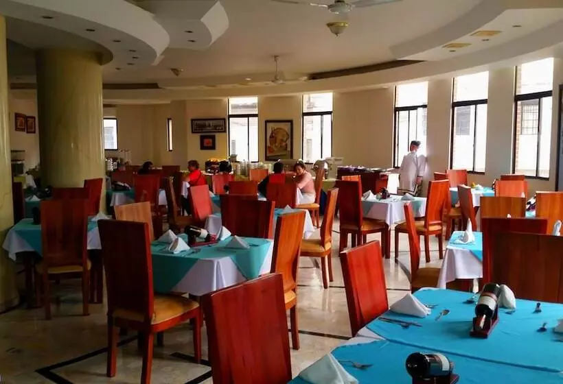 Fotos del hotel Internacional Casa Morales:  3