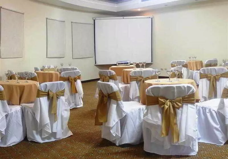 Fotos del hotel Internacional Casa Morales:  2
