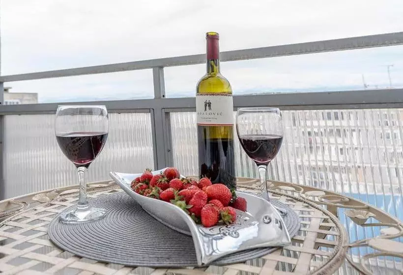 Fotos del hotel Apartmani Srsen:  5