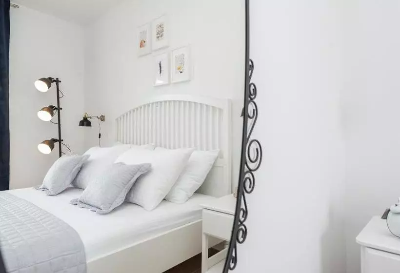 Fotos del hotel Apartmani Srsen:  14