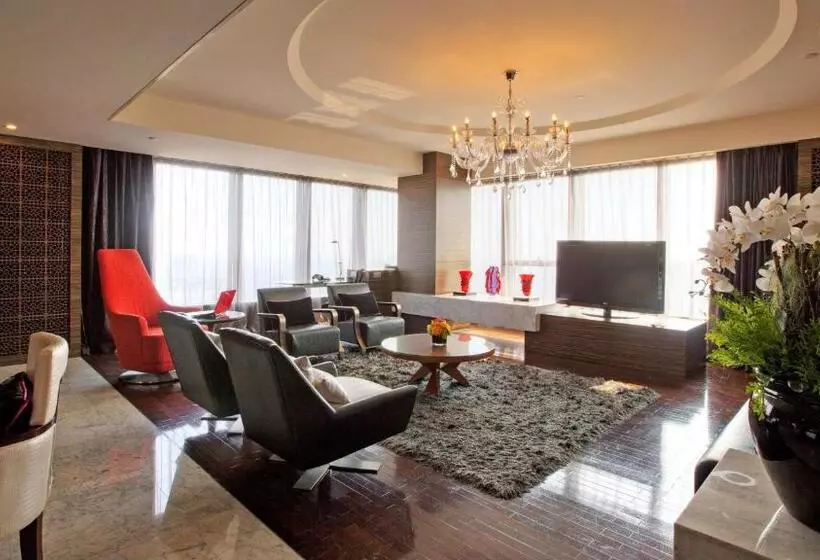 Fotos del hotel Holiday Inn Shanghai Hongqiao West, An Ihg:  24