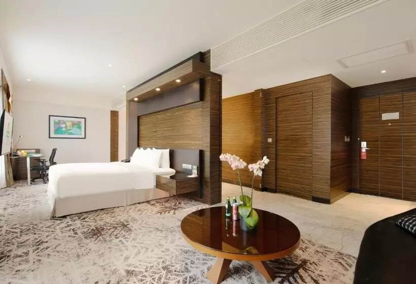 Fotos del hotel Holiday Inn Shanghai Hongqiao West, An Ihg:  17