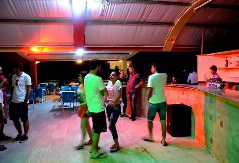 Fotos del hotel Orient Resort:  8