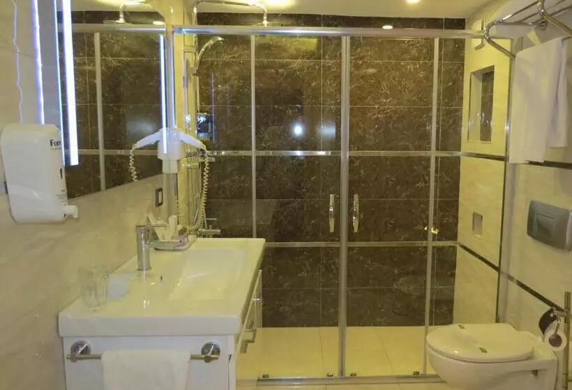 Fotos del hotel Tempo Residence Comfort Izmir:  8