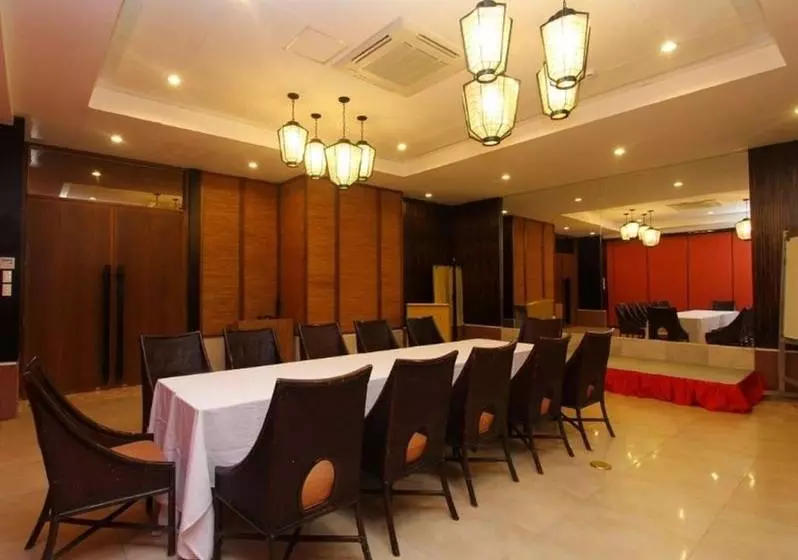 Fotos del hotel Crown Regency Beach Resort Boracay:  12