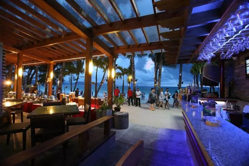 Fotos del hotel Crown Regency Beach Resort Boracay:  5