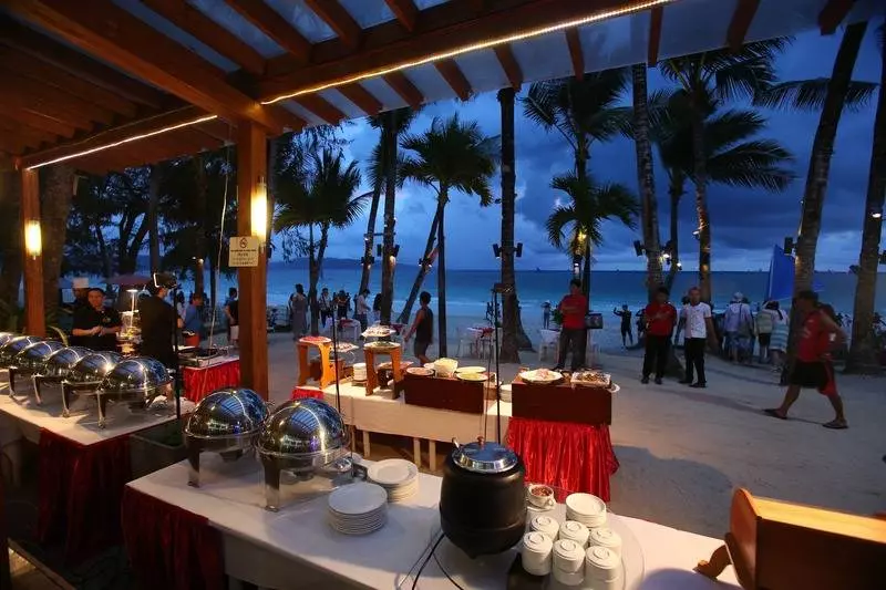 Fotos del hotel Crown Regency Beach Resort Boracay:  16