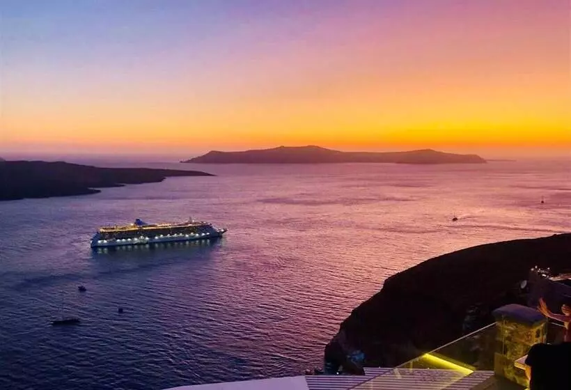 Fotos del hotel Loucas On The Cliff:  12