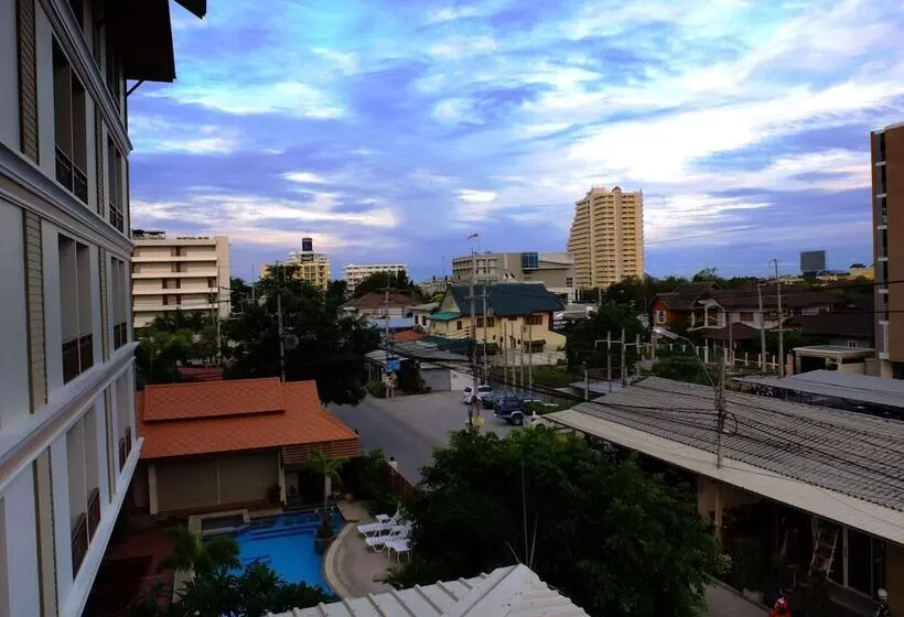 Fotos del hotel Narawan:  13