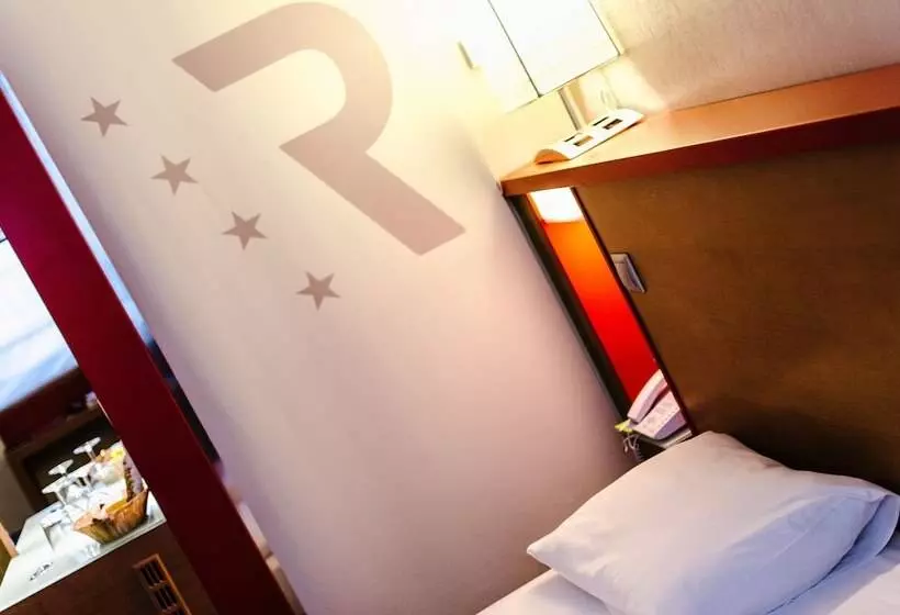 Fotos del hotel Royal Park Boutique:  2