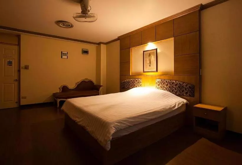 Fotos del hotel The Aiyapura Bangkok:  2