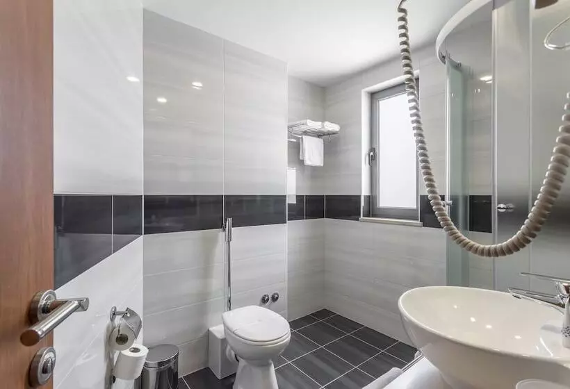 Fotos del hotel As:  6