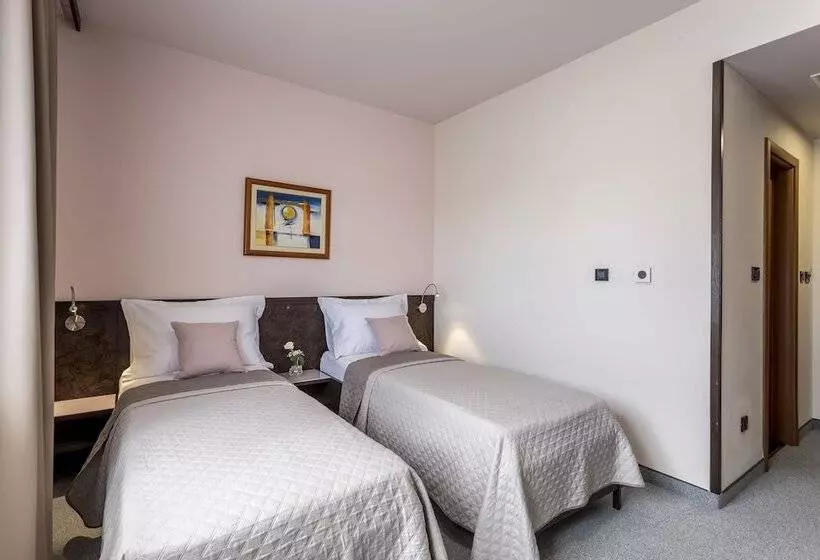 Fotos del hotel As:  16