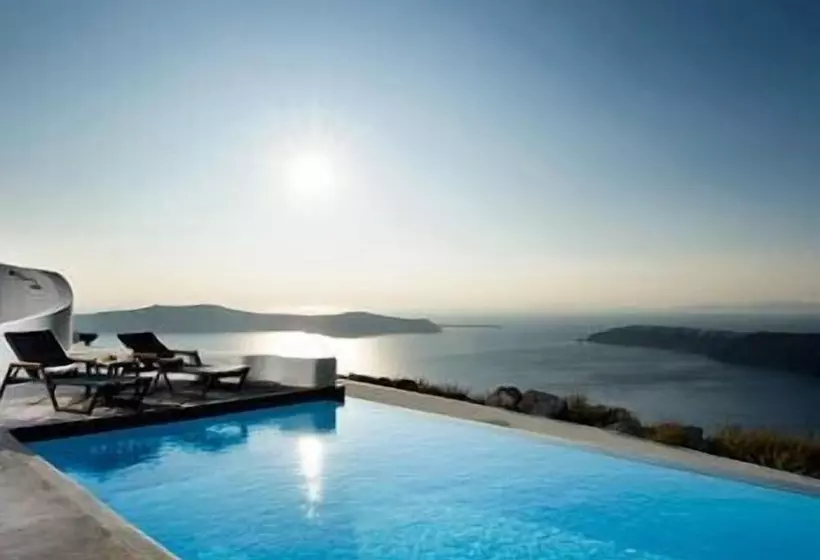 Avaton Resort And Spa