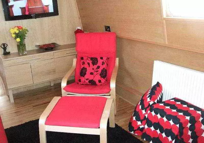 Fotos del hotel Four Sisters Boatel:  10