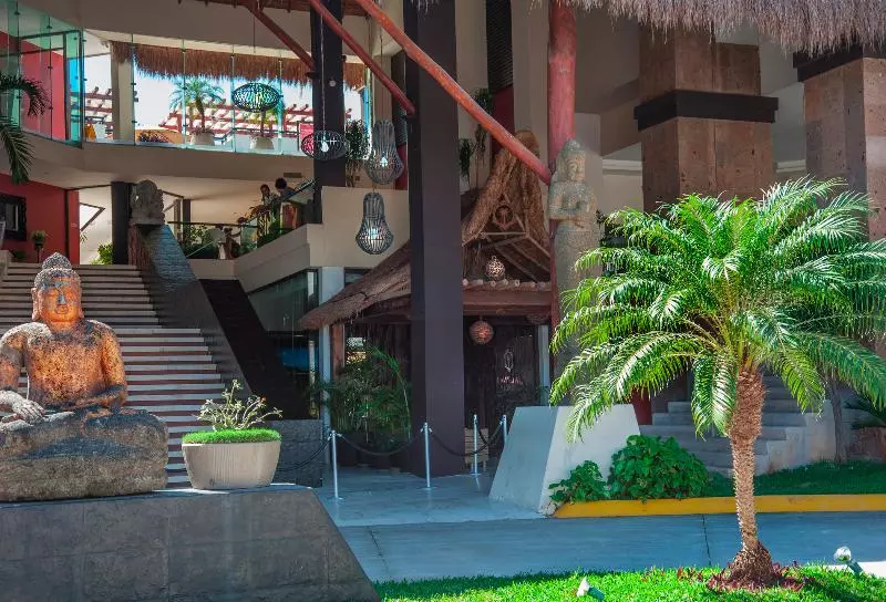 Fotos del hotel Aldea Thai:  2