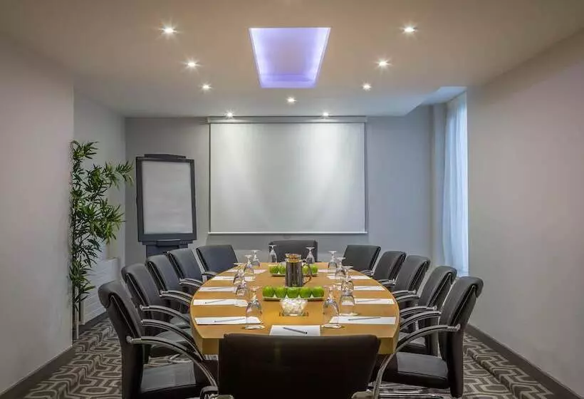 Fotos del hotel Maldron Hotel Dublin Airport:  14