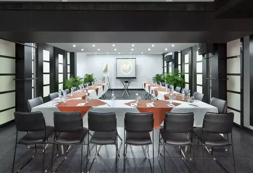 Fotos del hotel Regale Inn:  17