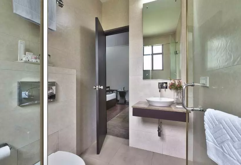 Fotos del hotel Regale Inn:  9