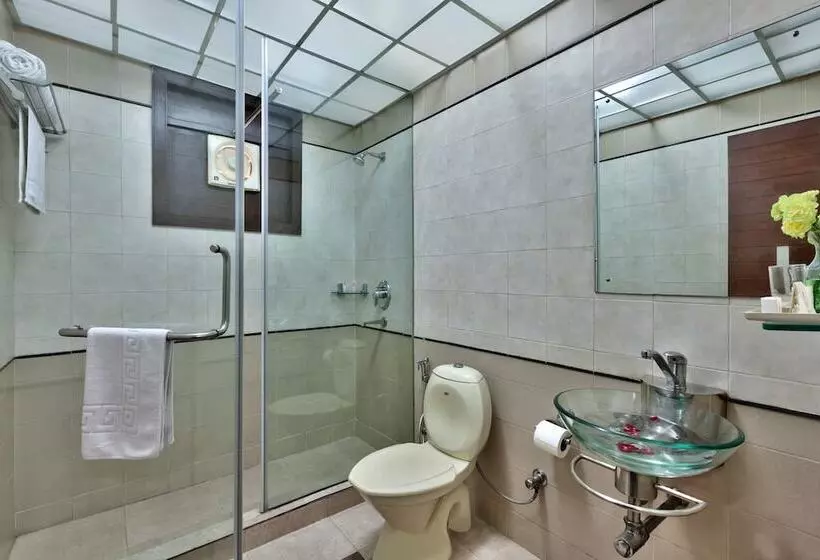 Fotos del hotel Regale Inn:  6